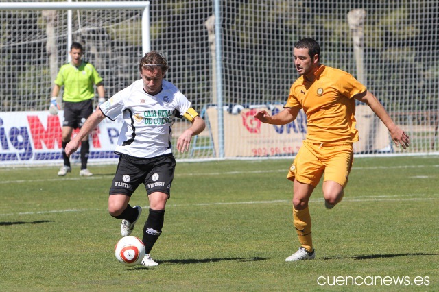 Doce clubs descienden de Segunda B 